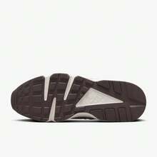 Nike Nike Cushioned & Durable Training Low-Top Men's Running Shoes, New Air Huarache Runner Model, Lightweight & Comfortable Fitness Sneakers, Retro Design Versatile Casual Sports Shoes, Niche Style DZ3306-101