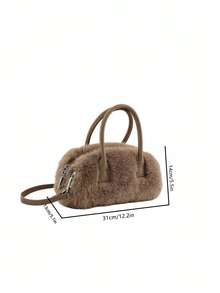 El tipo de bolso preferido para los bolsos de mujer es el nuevo lujo de felpa de las señoras bolsos de mano en otoño e invierno de 2025. Los bolsos y bolsos de mano con textura japonesa y coreana son diseños retro y de nicho. Es la mejor opción para enviar a una novia, ir de compras, el campus universitario y regalar en otoño e invierno.