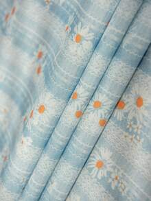 1 szt. Prostokątny obrus w stylu wiejskim z białymi stokrotkami i frędzlami, uniwersalny do codziennego użytku, na święta, urodziny, imprezy, spotkania rodzinne, pikniki, stoły obiadowe, do kuchni, wystroju wnętrz, na każdą porę roku - Niebieski - Zobacz 11