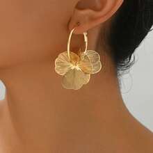 1 Pair Of Fashionable, Exaggerated, Delicate Cut-Out Double-Layered Flowers, Elegant Temperament Earrings, Suitable For Everyday Women's Wear - 金色 - 查看 5