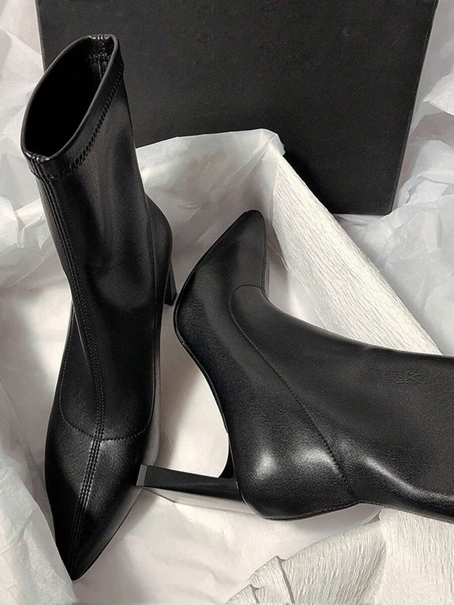 女士尖头细高跟踝靴，后拉链，英伦风时尚，踝靴和短靴，秋季，冬季，秋季，粗短筒，一脚蹬弹性靴，性感