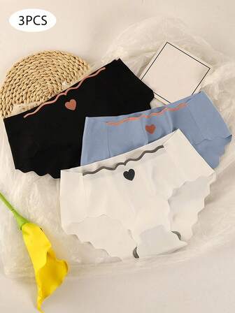 3pcs Women's Sweet Ice Silk Seamless Heart Shaped Trim Breathable Triangle Underwear