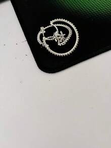 Fashionable European And American Style Gold Rhinestone Hoop Earrings, Luxurious And Elegant - Diamond Hoop Earrings - View 3