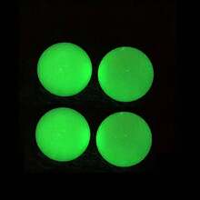 4 件夜光高尔夫球 - 自动发光高尔夫球，适合夜间训练，是送给高尔夫球手的完美礼物，高尔夫配件，户外运动装备，高尔夫用品，橡胶材质，无需电源，适合比赛、高尔夫训练、户外团队运动、高尔夫礼品、男士礼品、个性化礼品、生日礼品