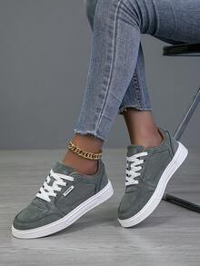 女士休闲鞋,女士运动鞋,时尚小白鞋,街头女鞋,轻便滑板鞋,女士低帮鞋 - 軍綠色 - 查看 2