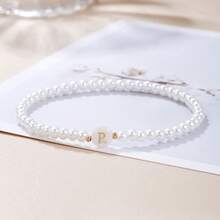 1 pieza Pulsera con inicial y cuentas de perlas falsas para mujer