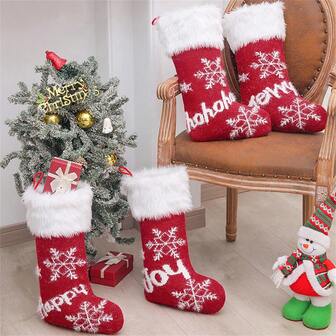 1pc Christmas Stocking Gift Bag Decoration Hanging Accessory, Acrylic Knitted Snowflake Plush Gift Bag, Home Decor Atmosphere Hanging Ornament, Christmas Holiday Scene Decoration, Christmas Gift Holiday Gift Christmas Decorations Room Decor Winter