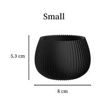 ORIZZONTE Modern Decorative Vase With Vertical Stripe Texture – Minimalist Round And Low Design For Plants, Cactus, Bonsai – Home/Office Gift Idea – Available In 2 Sizes – 100% Made In Italy, Shipping From Italy