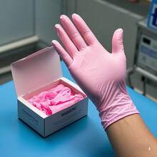 50/100 Stück Einweg-Handschuhe in hellem Rosa, für Haushaltsreinigung, Malerei, Schönheit, Haarstyling, Reinigung Zuhause, Küchenreinigung, Partyaufräumen, Weihnachts- und Neujahrsreinigungsbedarf