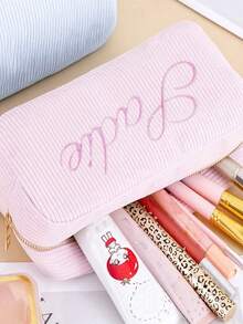 Borsa per trucchi con nome ricamato - Custodia cosmetica personalizzata in velluto a coste, organizer personalizzato per assorbenti igienici, borsa da toilette pratica per i viaggi, organizer per il trucco multifunzionale in stile vintage e moderno con design a tinta unita, ricamo di lettere elegante, regalo ideale per lei, fidanzata, fidanzato, amici - unico, morbido e di stile