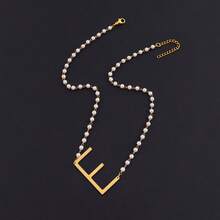 1 chiếc vòng cổ thời trang cổ điển đính chữ cái lớn và hạt ngọc trai giả, dành cho nữ. - trắng - Xem 21