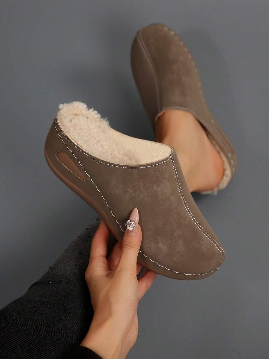 女士保暖内衬木屐拖鞋，方便穿脱的拖鞋，适合日常休闲和室内穿着，与裤子和休闲装完美搭配 - 卡其色 - 查看 1