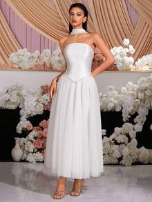 Vestido de fiesta elegante blanco de dos piezas con falda de parche de cinta, cuello halter sin tirantes, cintura alta, espalda descubierta y cordones para graduación, baile de graduación, fiesta de cumpleaños, cita, fiesta de bienvenida, reunión de clase, boda o cena formal