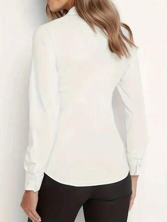 Elegant långärmad skjorta i satin för kvinnor - Mångsidig enfärgad blus med knappar, klassisk krage, mjukt och slätt tyg, maskintvättbar och kemtvättbar, lämplig för kontor, vardagliga och formella tillfällen, exklusiv stil, lättskött tyg, lämplig för vår, sommar, höst och vinter