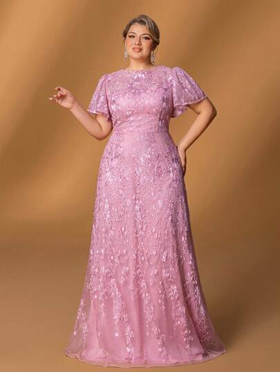 Faeriesty Mosy Luxe Plus Size Klänning för Brudens Mor: Chic Rund Halsringning, Romantiska Volangärmar, Elegant A-linjeformad Kjol med Broderade Detaljer – Perfekt för Bröllop, Formella Galor, Black Tie-Event, Kvällsmottagningar och Stora Banketter