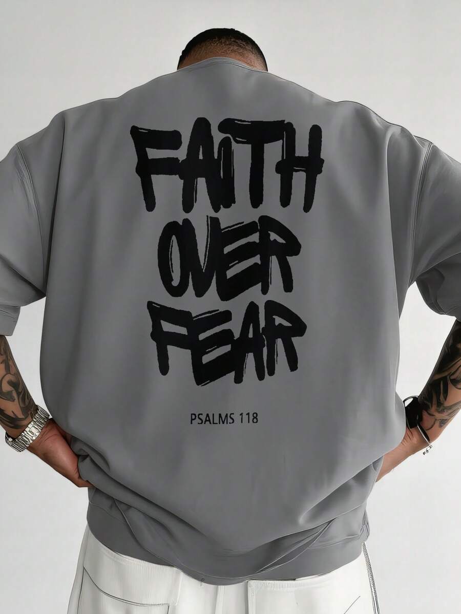 Men's Oversized T-Shirt White FAITH OVER FEAR Psalms 118 Graphic Print For Casual Wear - 淺灰色 - 查看 1