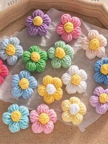10/100PCS Handmade Crochet Colorful Small Woolen Flowers Puffs, Pulled Out Can Be Used As Holiday Accessories Clothing Accessories, Inserted Can Be Used As Flower Ornaments, Table Decoration, Bedroom Decoration, Valentine's Day Gift, Gift For Daughter Or Mother- Vibrant Holiday Clothing Accessories