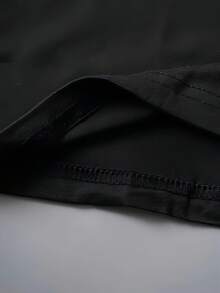 Women's Black T-Shirt With Guyana Flag Design - Tropical Graphic Tee In Red, Green, Yellow | Soft Breathable Cotton Top For Caribbean Casual Outfits, Everyday Streetwear & Cultural Events | Machine Washable, Vacation Style, Short Sleeve, Comfortable Material, Printed Shirt, Summer Wardrobe - 黑色 - 查看 5