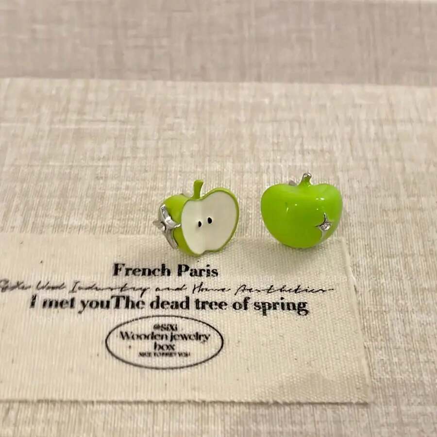 1 Piece Sweet Cute Green Apple Ear Clips Glazed Rhinestone Craft Elegant Jewelry Accessory Mother's Day 2026 Best Mom Unique Sentimental Heartfelt Thank You Mom Gift For Mom Grandma Mommy Mum Mothers Day Surprise Gift Mothers Day Jewelry Home Decor Accessories Women Girls Teens Daily Party Wear - 耳環 - 查看 1