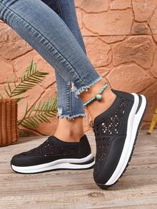 2025 新款时尚百搭女士休闲鞋，透气平底舒适软底一脚蹬鞋，春夏 - 黑色 - 查看 4