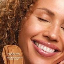 Sunglow - Warm Golden Bronze  Mini Glowy Super Gel Lightweight Dewy Multipurpose Illuminator   Graduation Birthday Holiday Summer Fall Autumn Y2K Fancy Fashion Women Brand Makeup Cosmetic Beauty Party Beach Travel Camping Outdoors School Campus Trip Festivals Decor Gift Present Rose Girl Cosplay Best Color Charm Vibe