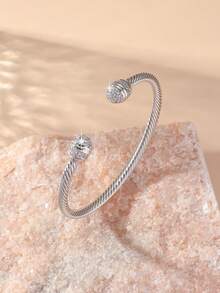 1 قطعة أساور كبل مفتوحة مرصعة بالزركونيا المكعبة، أنيقة ومريحة وملائمة للارتداء اليومي والهدايا