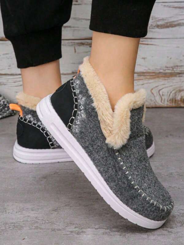 New Women's Fashion Boots For Autumn/Winter 2025. Suede Boots With Warm Fleece Lining, Flat Sole, Anti - Slip, Thickened And Short - Shafted Snow Boots