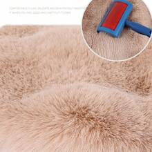 1 件温暖蓬松毛绒汽车座椅垫柔软舒适冬季汽车座椅套带防滑背衬舒适汽车坐垫适合长途驾驶公路旅行非常适合驾驶员乘客车辆