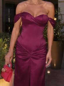 Robe de satin d'été sans épaules WOWDARK, rouge vin, robe de soirée mode pour femmes, robe de cocktail élégante convenant pour un anniversaire, une fête, la Saint-Valentin, un rendez-vous et d'autres occasions - Rouge foncé - Voir 4