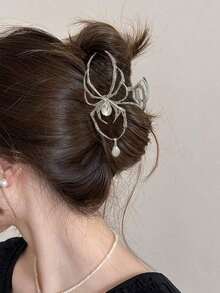 1pc Women's Solid Color Y2K Sweet Cool Style Personalized Skull Spider Claw Rhinestone Faux Pearl Alloy Metal Large Hair Clip, Suitable For Festival And Daily Use Hair Clips Hair Jaw Clip Hair Clamps Hair Clutch Hair Catcher Clip, Halloween Accessories, School Stuff, College, Pearl Hair Accessories Fall Winter Claw Clip For Vacation Outfits Woman - 3件套黑色 - 查看 1