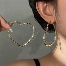 1 Pair Elegant Minimalist Heart Shaped Gold Color Pendant Earrings, Fashionable Statement Jewelry Halloween Valentine's Day Valentines - Vàng - Xem 1