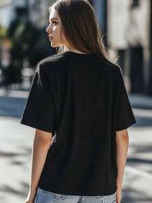 1pc This Mama Loves Her Boos Shirt, Mama Halloween Shirt, Custom Halloween Mama Tee, Spooky Mama Shirt, Halloween Ghost Tee, Mama With Kids Name