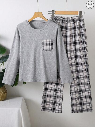 2 件/套男童格纹印花口袋修身睡衣套装，圆领长袖配格纹印花休闲裤家居服套装，非常适合春秋冬季居家日常穿着，也适合作为送给孩子的礼物
