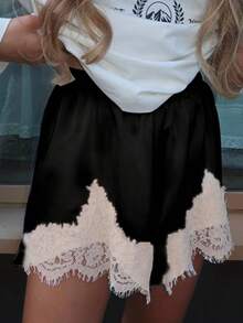 Women Satin Silk Lace Trim Shorts Floral Patchwork Silky Slip Shorts Comfy Pajamas Bottoms Satin Pettipants - 黑色 - 查看 2