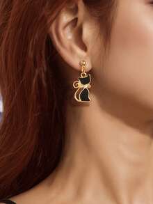 猫形吊坠耳环 - 黑色 - 查看 2
