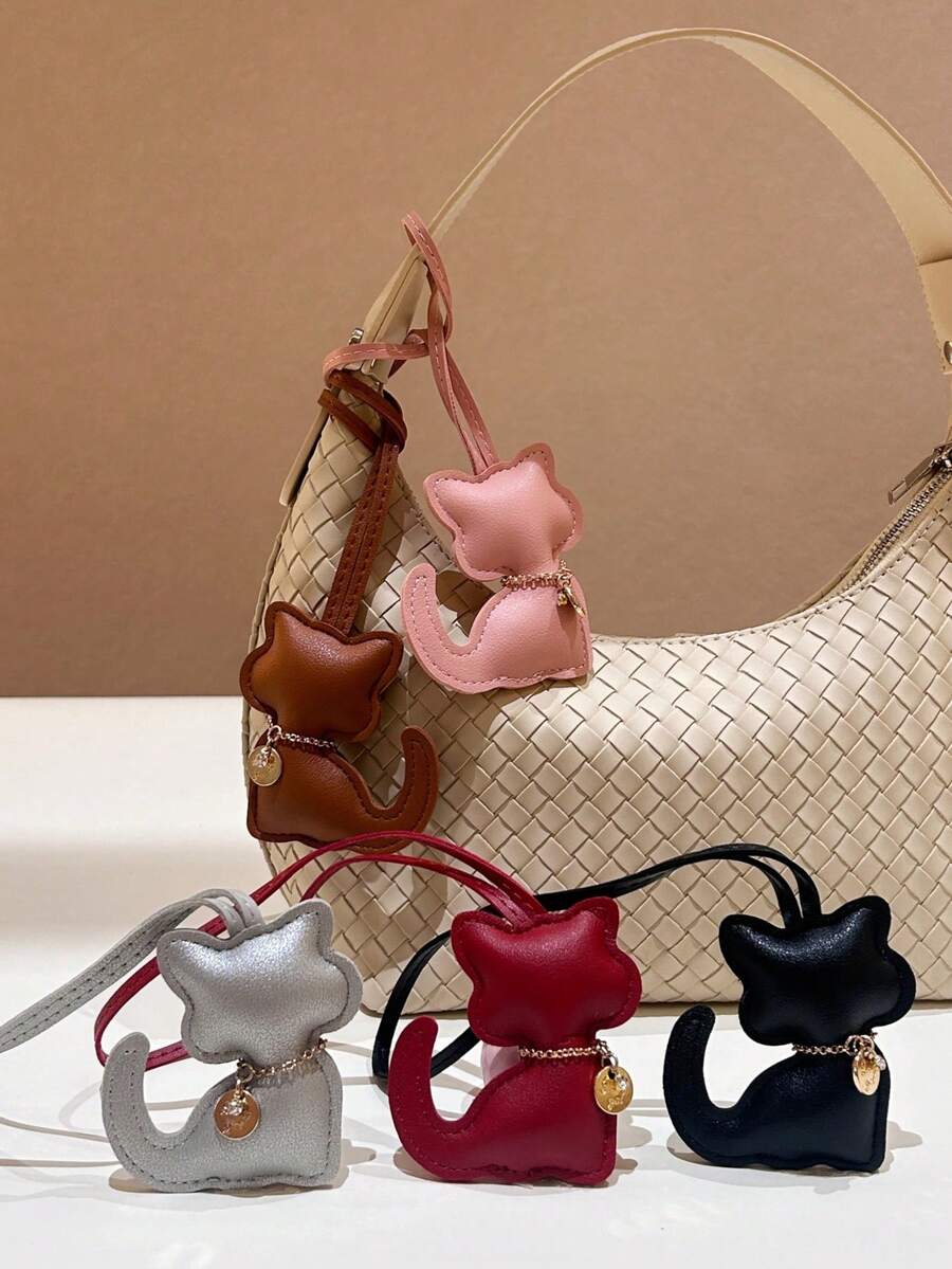 1PC PU Leather Cartoon Cat Keychain – Cute Kawaii Kitten Bag Charm & Keyring, Fashion Animal Pendant Gift, Keychain Accessories Car Pendant Can Be Used For Bag Pendant Pendant. Gift Accessories Decor Present Car Women Key Chain Charms Back To School Supplies