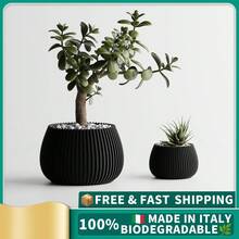 ORIZZONTE Modern Decorative Vase With Vertical Stripe Texture – Minimalist Round And Low Design For Plants, Cactus, Bonsai – Home/Office Gift Idea – Available In 2 Sizes – 100% Made In Italy, Shipping From Italy