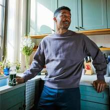 AG1 Greens Powder Supplement | Improve Gut Health | Multivitamin, Probiotic, Gluten Free, Vegan And Keto Friendly | Shaker &Amp; Scoop Included | 75 Vitamins (Athletic Greens), Classic Formula - Flavor NameC - 查看 8