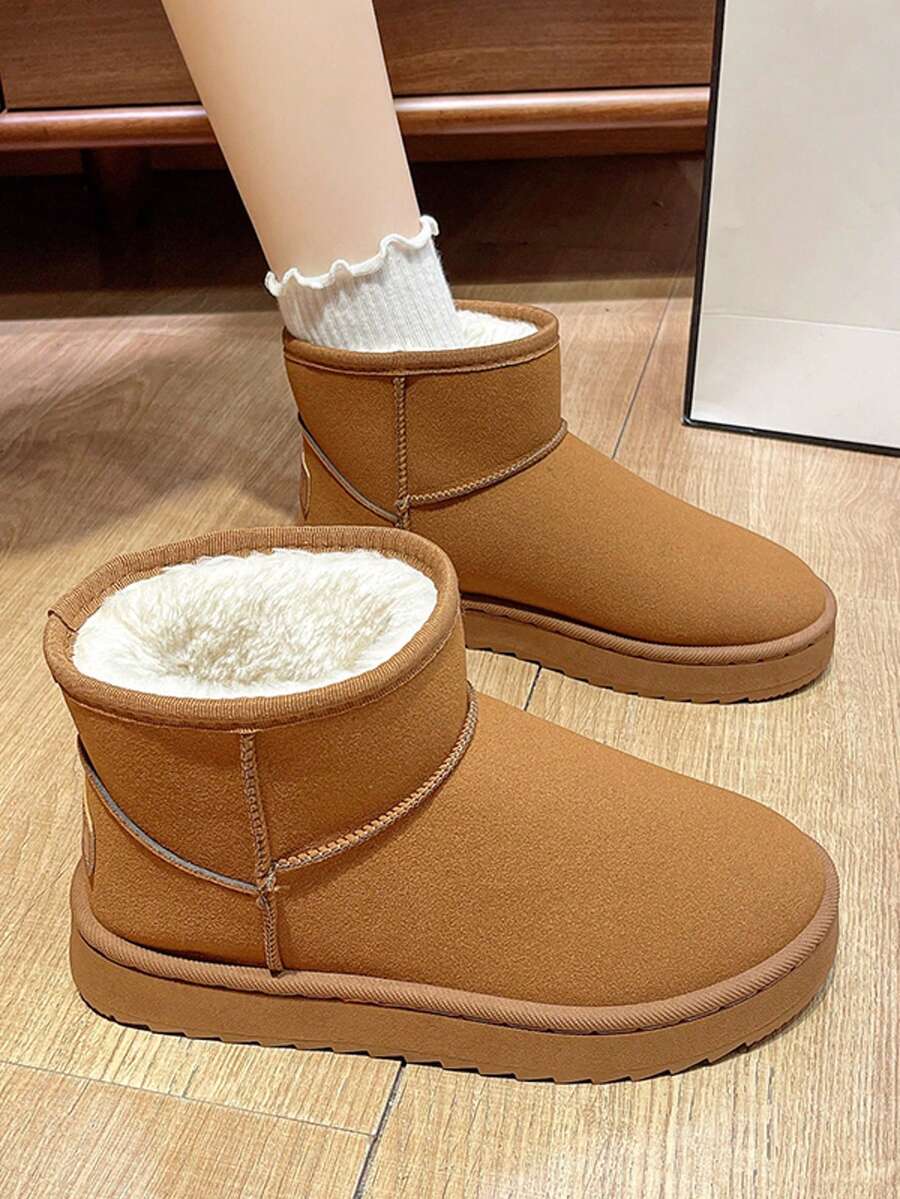 2025冬季新款厚底雪地靴加厚内里短筒防滑冬鞋