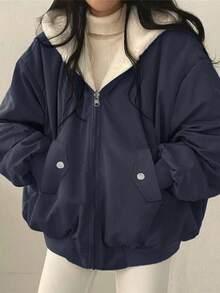 女式超大号连帽仿毛领派克大衣，修身廓形，双面穿，日常街头风格，秋冬短款夹克 - 藍白色 - 查看 3