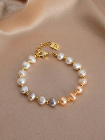 1 件 18K 镀金不对称天然人造珍珠手链，适合女士日常佩戴、母亲节、情人节、婚礼、新娘礼物