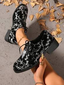 2025 Spring New Thick Sole Fashionable Lace-Up British Style Loafers For Women