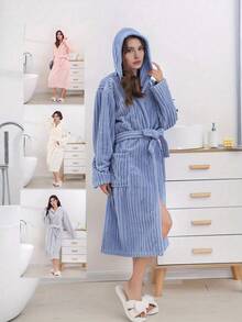 1 件女士珊瑚绒毛绒连帽浴袍，柔软舒适吸水家居服，适用于浴室、卧室、泳池、日常和旅行必备品、房间装饰、圣诞节、圣诞装饰，是返校季的完美礼物 - 彩色 - 查看 9