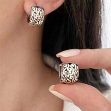 A Pair Of Vintage  Cut-Out Flower Pattern Ring Earrings, Stylish And Simple Design Hypoallergenic Earrings, Elegant Evening Jewelry Accessories For Women's Gifts - 一對 - 查看 5