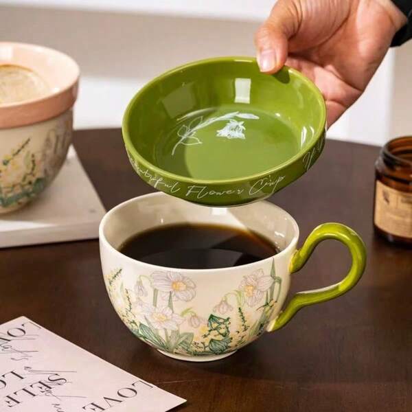 1pc Lily Pattern Ceramic Mug With Lid, Large Capacity Multifunctional Breakfast Cup, Milk Cup, Yogurt Bowl, Oatmeal Cup