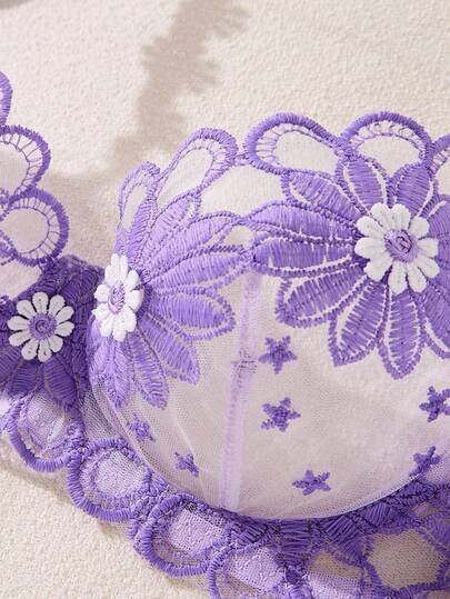 Paars Semi Transparent Com Tafel Breathable Daisy Geborduurde Bloemen Mesh Hollow Verleidelijke Lingerie Set, Lazy Two Pieces BH Sweet Thong, Various Parties view 6