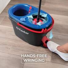 O-Cedar RinseClean Spin Mop & Bucket System + 2 Extra Mop Heads |   Clean With Water |   Removes 99% Of Bacteria Plastic - Bộ lau nhà xoay Rinseclean và xô + 1 bình chứa nước thay thế bổ sung - Xem 5
