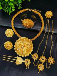 1 条项链、1 对耳环、1 条手链、1 个戒指、1 个发夹、1 个头链、花形合金中东迪拜风格首饰套装，适合沙特阿拉伯、婚礼和派对、女士 6 件金色首饰套装 - 金黃色 - 查看 2