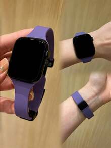 1条硅胶表带，兼容 42mm、38mm、40mm、41mm、44mm、45mm、46mm、49mm，时尚智能手表替换表带，适用于Series Ultra2、Ultra SE2、SE 11、10、9、8、7、6、5、4、3、2、1，男女通用，是理想的返校礼物 - 紫色 - 查看 5