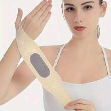 زوج من أربطة الرسغ المهنية عالية المرونة والرفيعة، الاستخدام، دعم الرسغ الرياضي النحيف، متعددة الاستخدامات، قابلة للتعديل الطول، خفيفة الوزن وقابلة للحمل، مريحة وقابلة للتنفس، واقي الرسغ، للرياضة واللياقة البدنية، لمنع التواء المفاصل، واقي الريشة الطائرة، جبيرة اليد، شريط الرسغ الخفيف. متوفرة باللون الوردي والأزرق والأسود والبيج، تدعم الأوتار، ضرورية لمستخدمي لوحة المفاتيح، عنصر هدية فريد